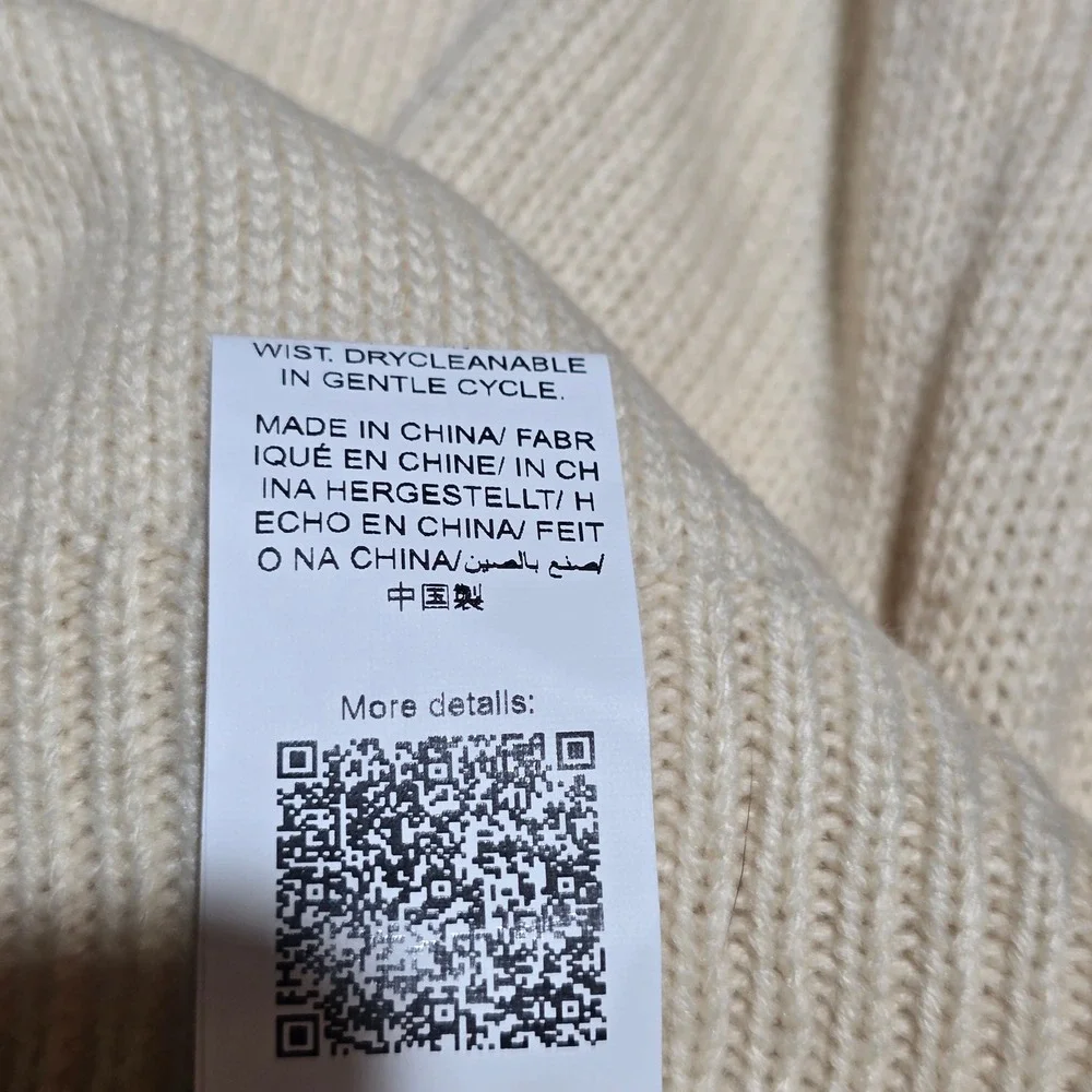 Shein Curve Women's 3XL Cream‎ Happy Graphic Crew Neck Pullover Sweater